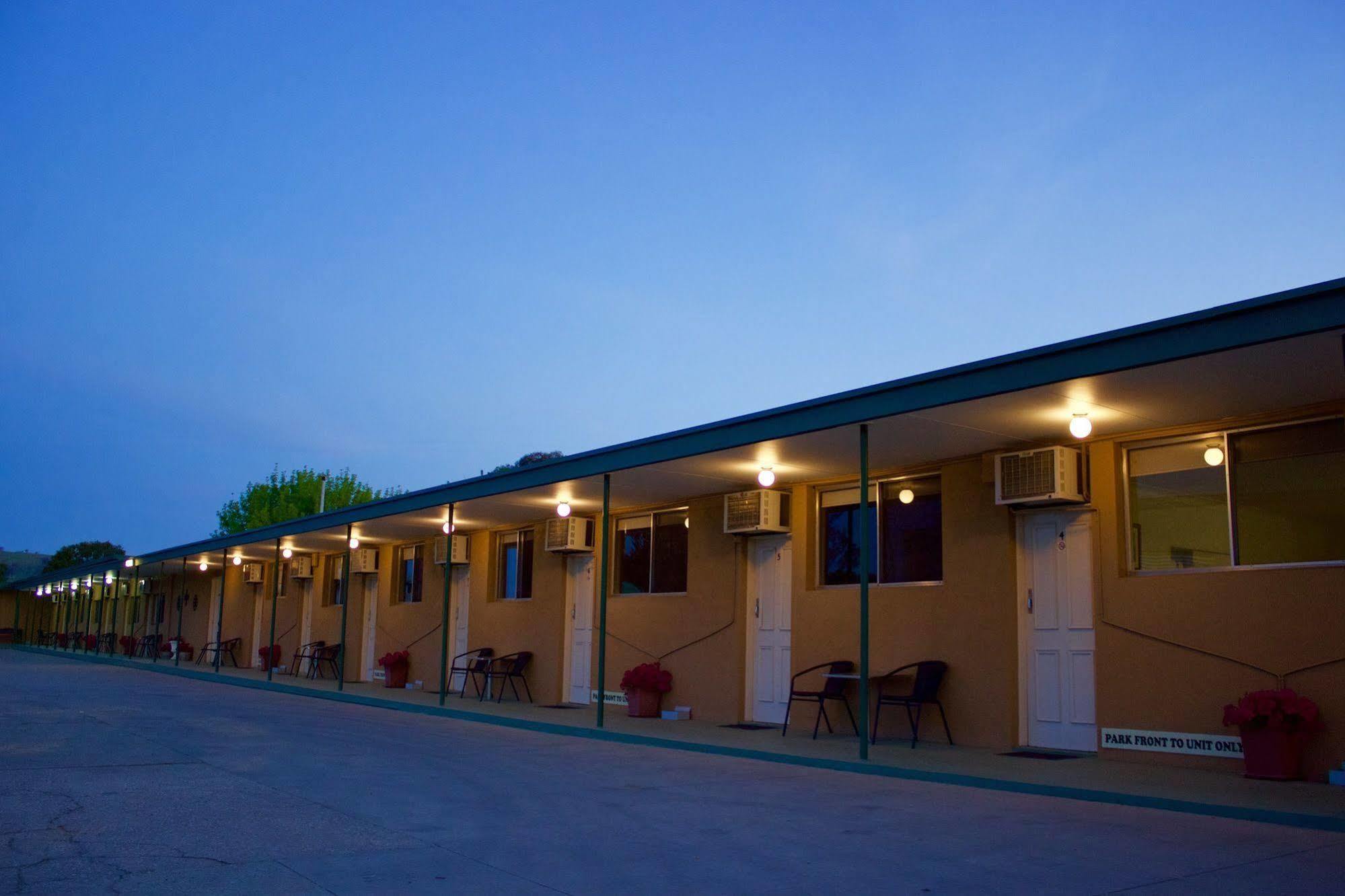 Motel Wellington Wodonga Exterior photo
