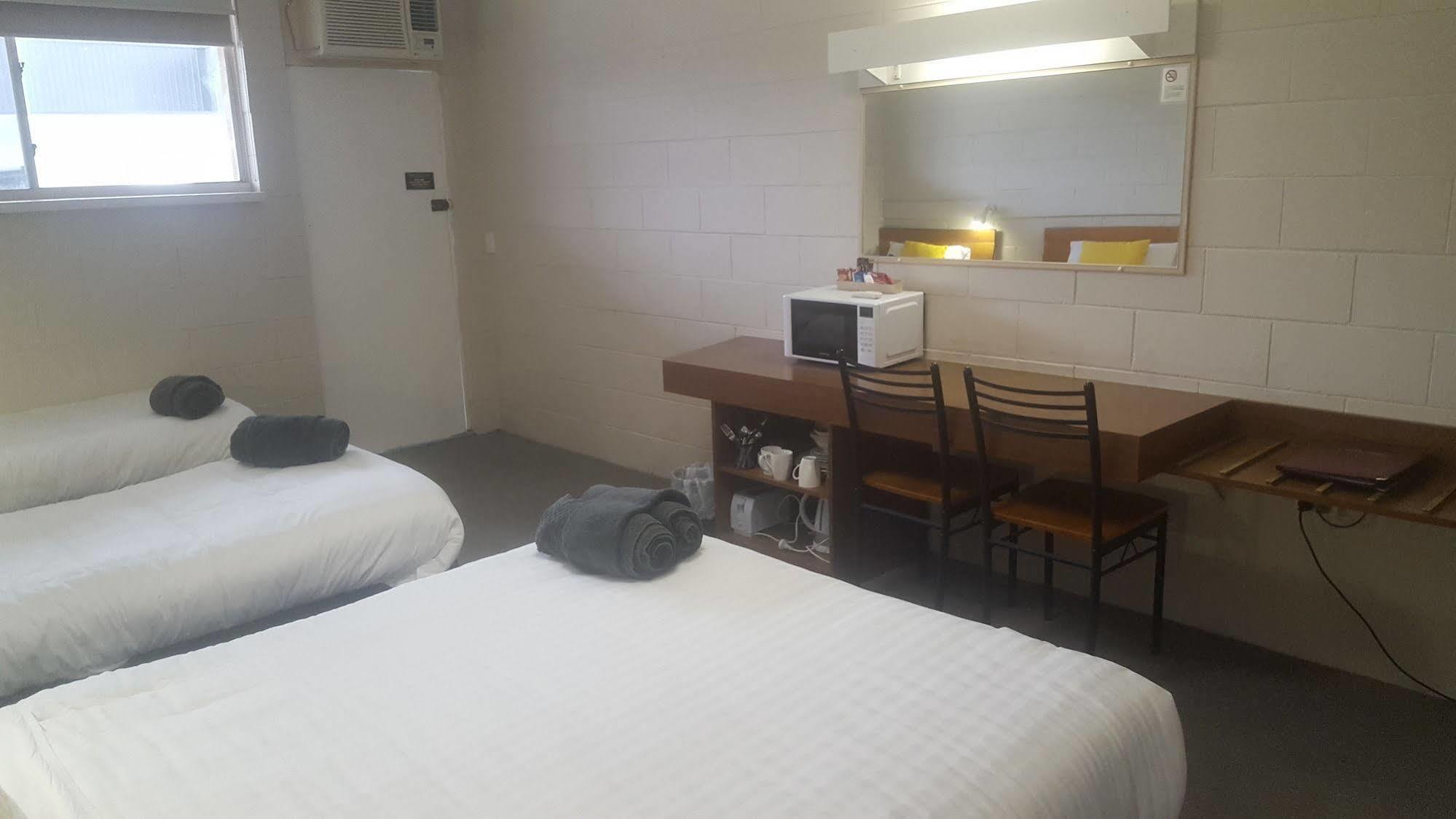 Motel Wellington Wodonga Exterior photo