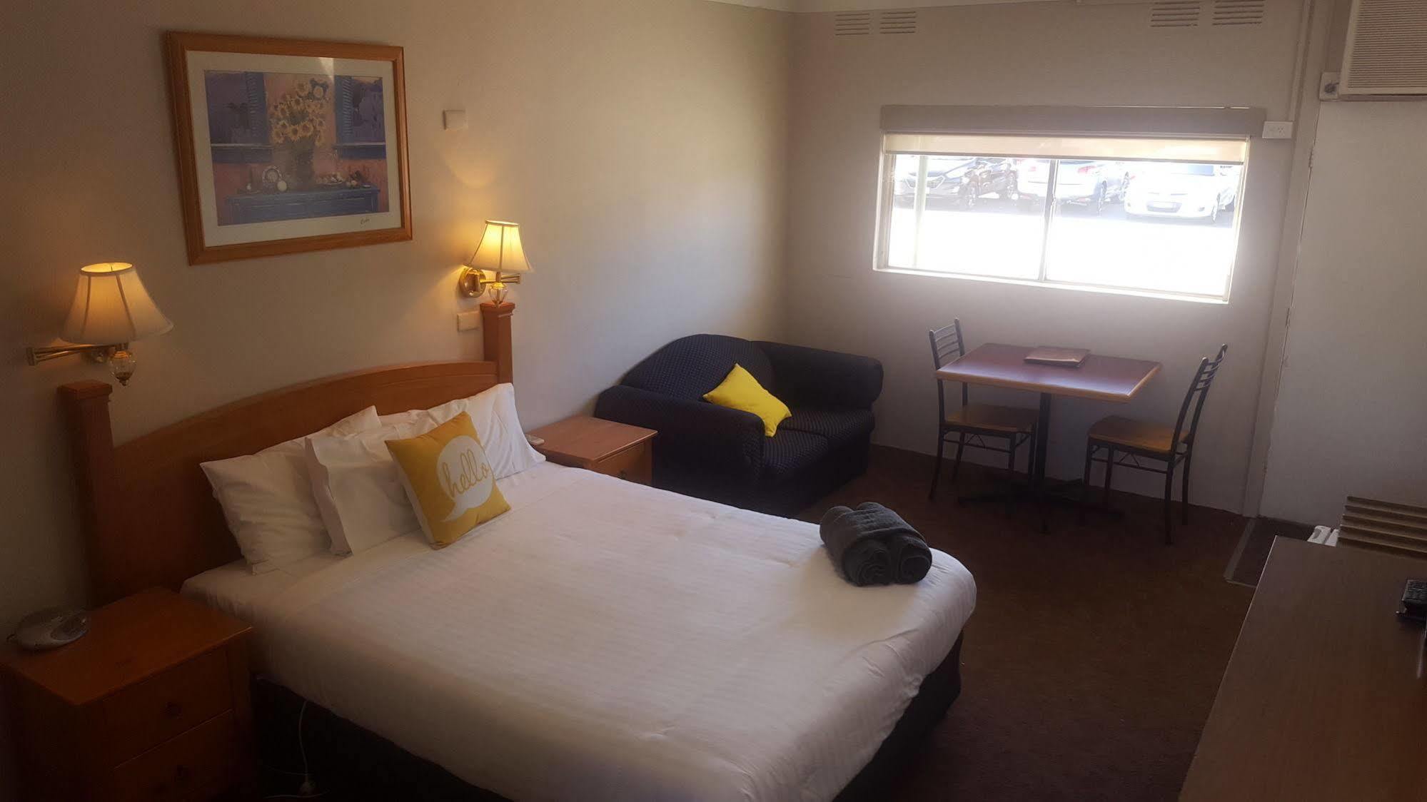 Motel Wellington Wodonga Exterior photo